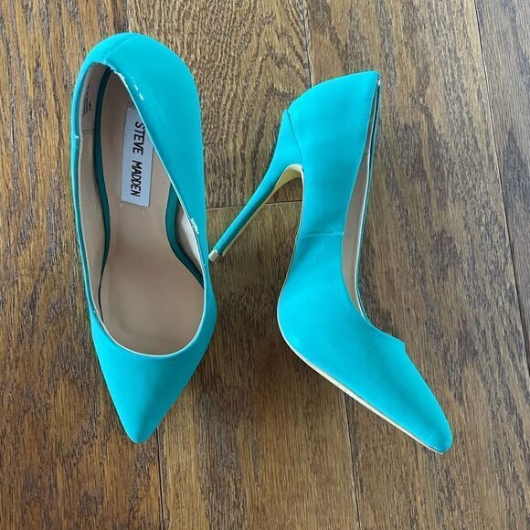 Emerald green heels - Picture 4 of 6